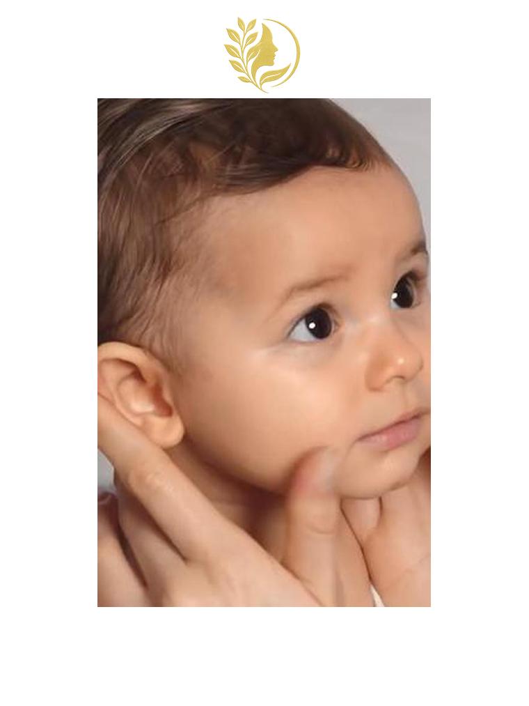 URIAGE BÉBÉ - 1ÈRE EAU NETTOYANTE POUR LA TOILETTE DE BÉBÉ - SANS RINÇAGE ET SANS SAVON - 500 ML & 1 L -