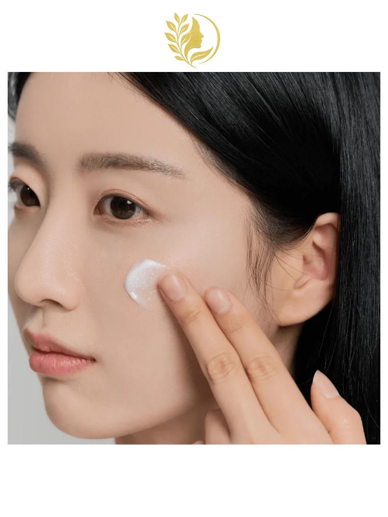 SKIN1004 MADAGASCAR CENTELLA TONE BRIGHTENING CAPSULE CREAM - 75 ML -